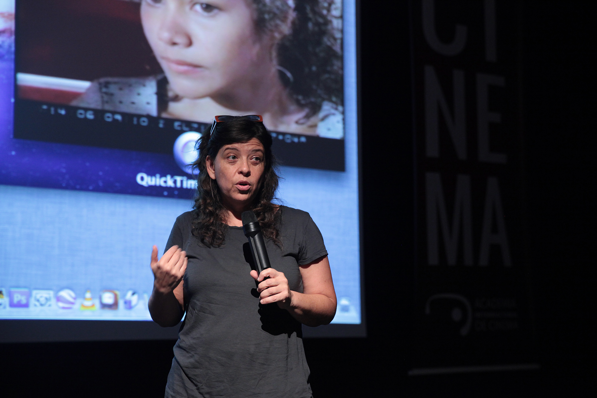 Mariana Rondón falou sobre Cine Futuro, arte e contou sobre seus filmes.